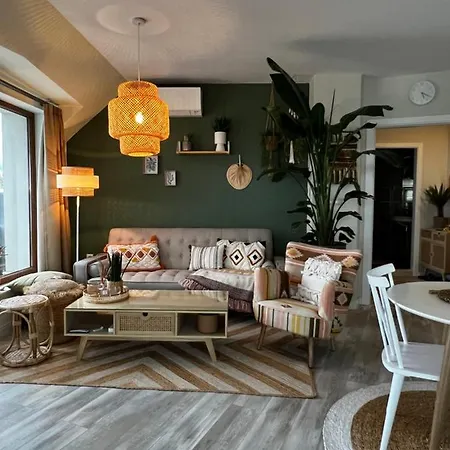 Sky & Sea Apartament *