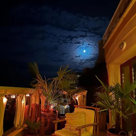 Sky & Sea Апартамент